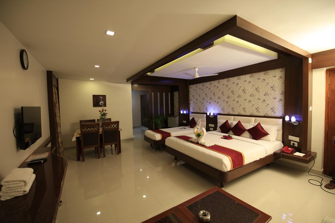 Kr Residency Hotel Kanadukattan Exterior photo